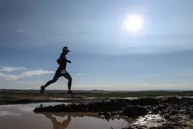 竞逐“草原王”图片