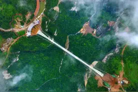 世界上最恐怖的玻璃桥要开放了！孝感到那只要119元！还有。。图片