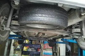 一直想改备胎下挂，想了3年今天终于实现了图片