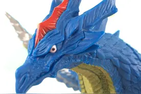 最新欧布奥特曼怪兽软胶风之魔王兽对战欧布奥特曼图片