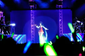 什么VR值得看：初音未来360°全景演唱会图片