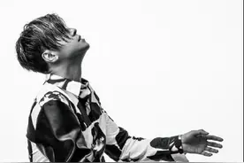 极限挑战看多了，一本正经地耍帅的罗志祥，你们还习惯吗图片