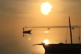 20岁女生应该是什么样子？丨读心图片