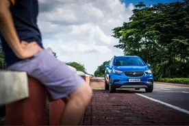 又一款奶爸保姆车？首试别克新昂科拉图片