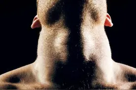 不能不知道，可以从你脖子的粗细长短看一生的运势哦图片