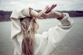 你会觉得自己爱错了人吗？图片