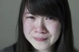 陌生女人抱孩子深夜来我家，当我老婆面说孩子是我的图片