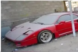 迪拜千万豪车为何被随意遗弃街头呢？图片