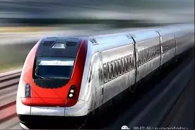 前方高能！下月起，这些驾驶员开车时吸烟、吃东西、打电话都要扣图片