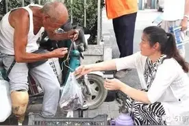 济南“水果爷爷”走红，男儿当自强，老人尚且如此，何况你我？图片