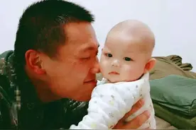 铁血男儿也柔情，军娃超级奶爸的一天图片