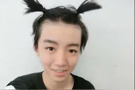 TFboys王俊凯喜欢扎小辫，这是什么梗？图片