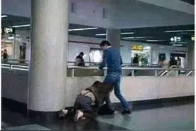 情侣之间正确的打开方式图片