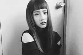 朱主爱四叶草成为无法移开目光的4C超磁力女孩。图片