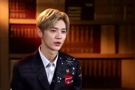 鹿晗为什么不敢坐飞机？不坐飞机那他是怎么回韩国的家的视频封面