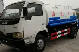 二手吸粪车价格 定做全新洒水车报价图片