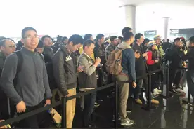 快讯：厦门苹果直营店开业，大家都疯了你到底能享受什么？图片