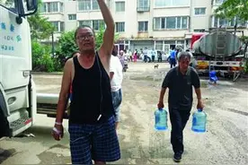 盛天家苑小区化粪池水倒灌进饮用水蓄水池自来水发臭图片