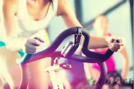 刚开始健身怎么练图片