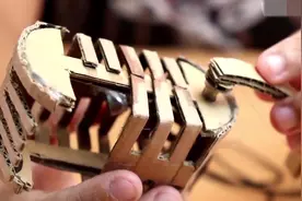 技术宅用纸板自制专业麦克风，外表炫酷，创意满分！