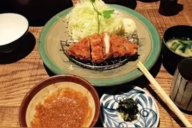 日料丨味增汤和一番出汁图片