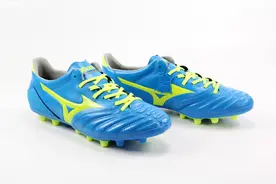 千呼万唤始出来--Mizuno Morelia Neo KL AG人草战靴赏析图片