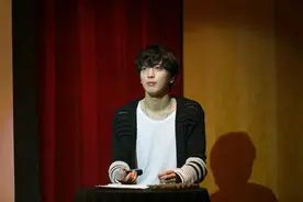 韩星郑容和涉嫌股市内幕交易遭检方传唤调查图片