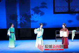 越剧《钗头凤》唱响临沂 再现陆游和唐婉爱情传奇图片
