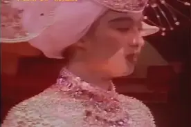 陈慧娴告别演唱会唱起千千阙歌，情到深处哽咽不止，难忘经典记忆视频封面