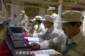 京沪高铁所蕴含的中国智慧，让老外感慨：沿线都将从中受益！视频封面