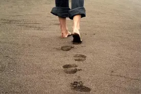 实修答问：念佛为什么要把字拉长？图片