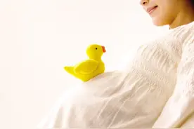 最佳怀孕季节是这几个月，现在正是，准妈准爸准备好了吗？图片