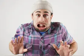 因先生算命说我俩八字不合，她直接把我拉黑，我该怎么办？图片