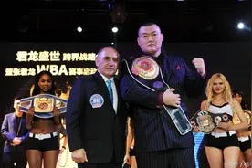 WBA宣布重点打造中国巨无霸拳王张君龙，龙王誓言必战泰森富里图片