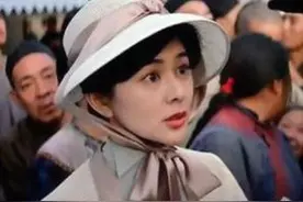 还记得在黄飞鸿中，贤淑而迷人的十三姨吗？图片