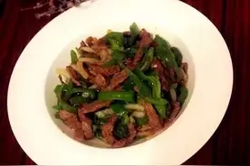 青椒牛肉丝图片