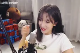 疯狂快递员：呆妹手把手战略性教学，结局竟要直播剁月匈？！