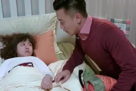 爸爸不乖，妈妈一句话女儿也不理爸爸了！
