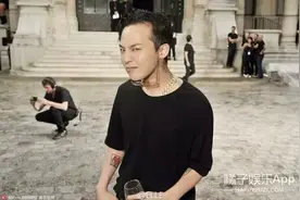 被拍成1米3的哈比人，权志龙也被摄影师坑惨了！图片