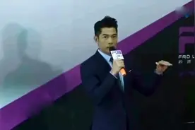 郭富城身价多不知道，他只是买飞机当玩具！视频封面