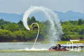 练习10分钟 变水上飞人？图片