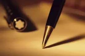 原创投稿 | 住在我文字里的忧伤图片