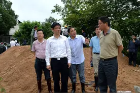 源潭镇：众志成城 抵抗洪魔图片