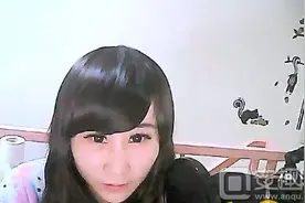 lol笑笑直播在爆猛料 暗指艾大妈也是代打图片