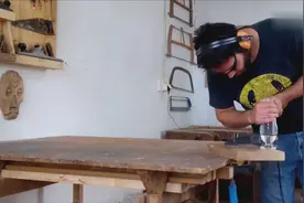 用一块木料就能雕刻出这么好看的图案，这木匠也真神了