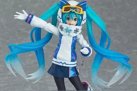 2016年雪初音手办来袭 迷你短裙展现冬日活力图片