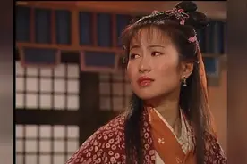 半夜龙王三太子闯入，莲花好害怕却不料是哪吒的变身视频封面