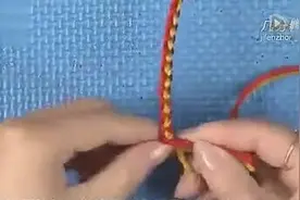 快速编出美美四股辫，手残党也能轻松学会图片