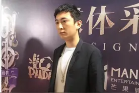 王思聪深夜爆粗骂自家酒店，凤姐：万达厕所没有纸图片