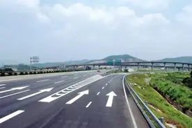 这条免费快速路一通 花都⇆市区只需20分钟！图片